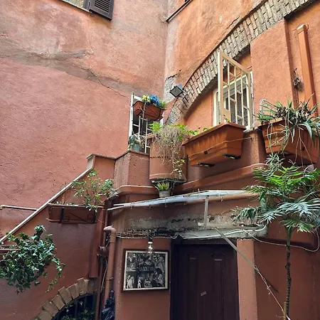Arco Acetari - The Middle Ages In The Heart Of * Rome
